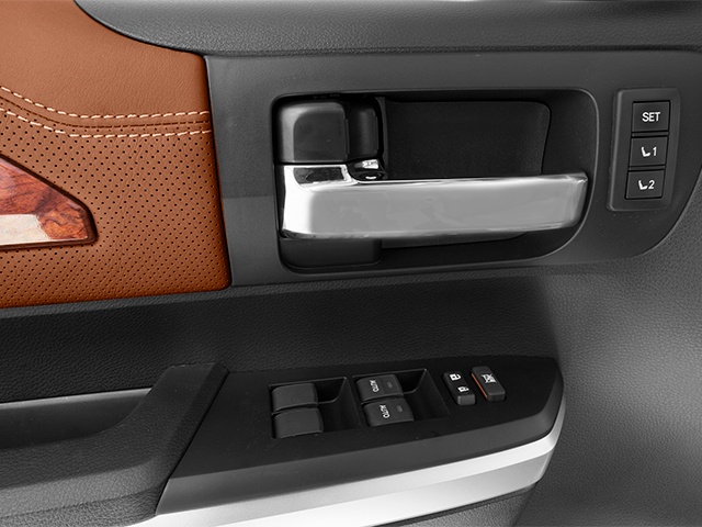 2014 Toyota Tundra 4WD Truck SR5