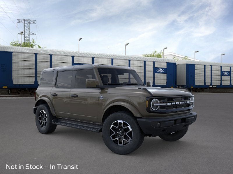 2026 Ford Bronco Outer Banks®