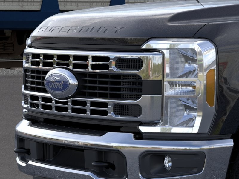 2026 Ford Super Duty F-350® XLT