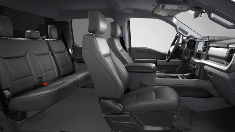 2026 Ford Super Duty F-350® XLT