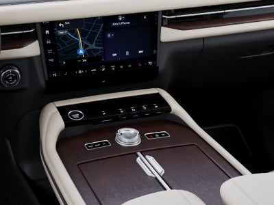 2027 Lincoln Navigator Reserve L