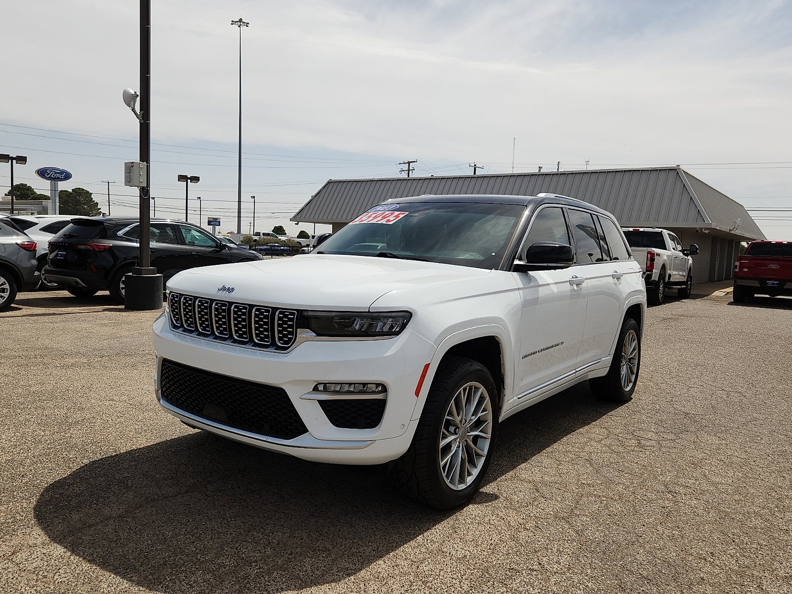 2023 Jeep Grand Cherokee Summit