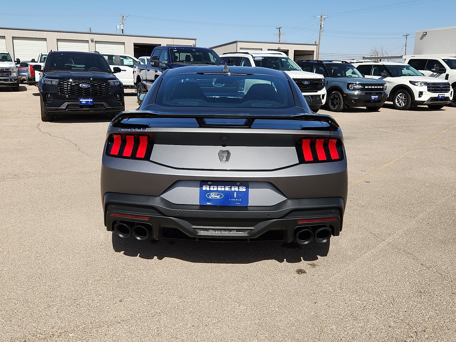2026 Ford Mustang Dark Horse