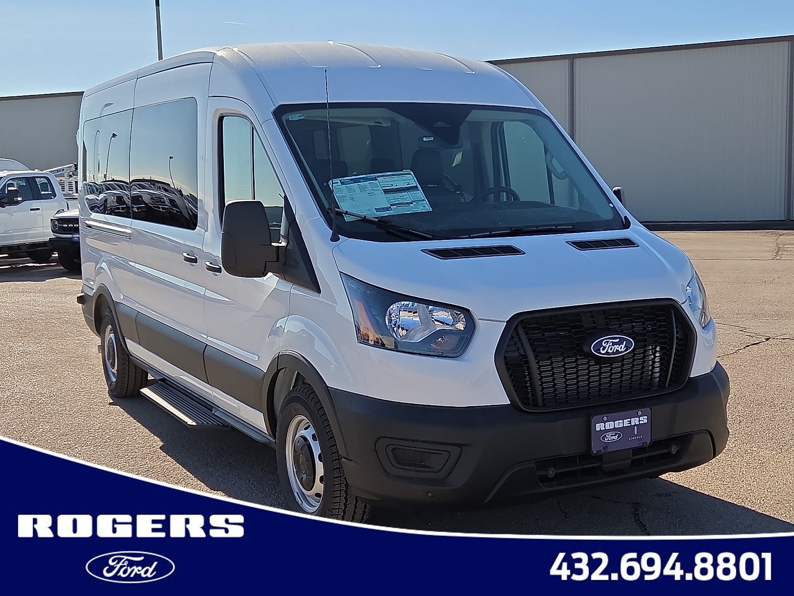 2026 Ford Transit Passenger Wagon XL