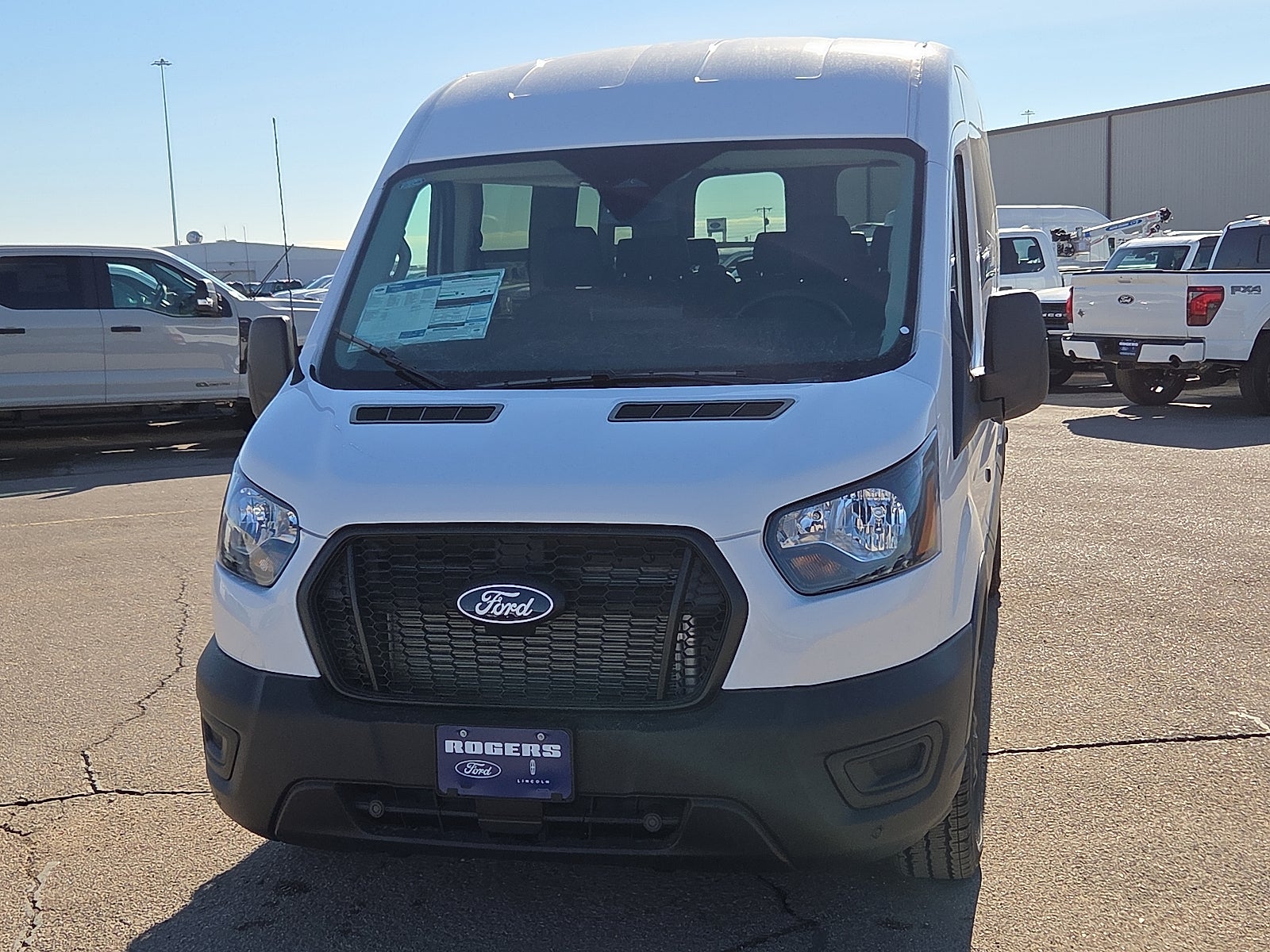 2026 Ford Transit Passenger Wagon XL