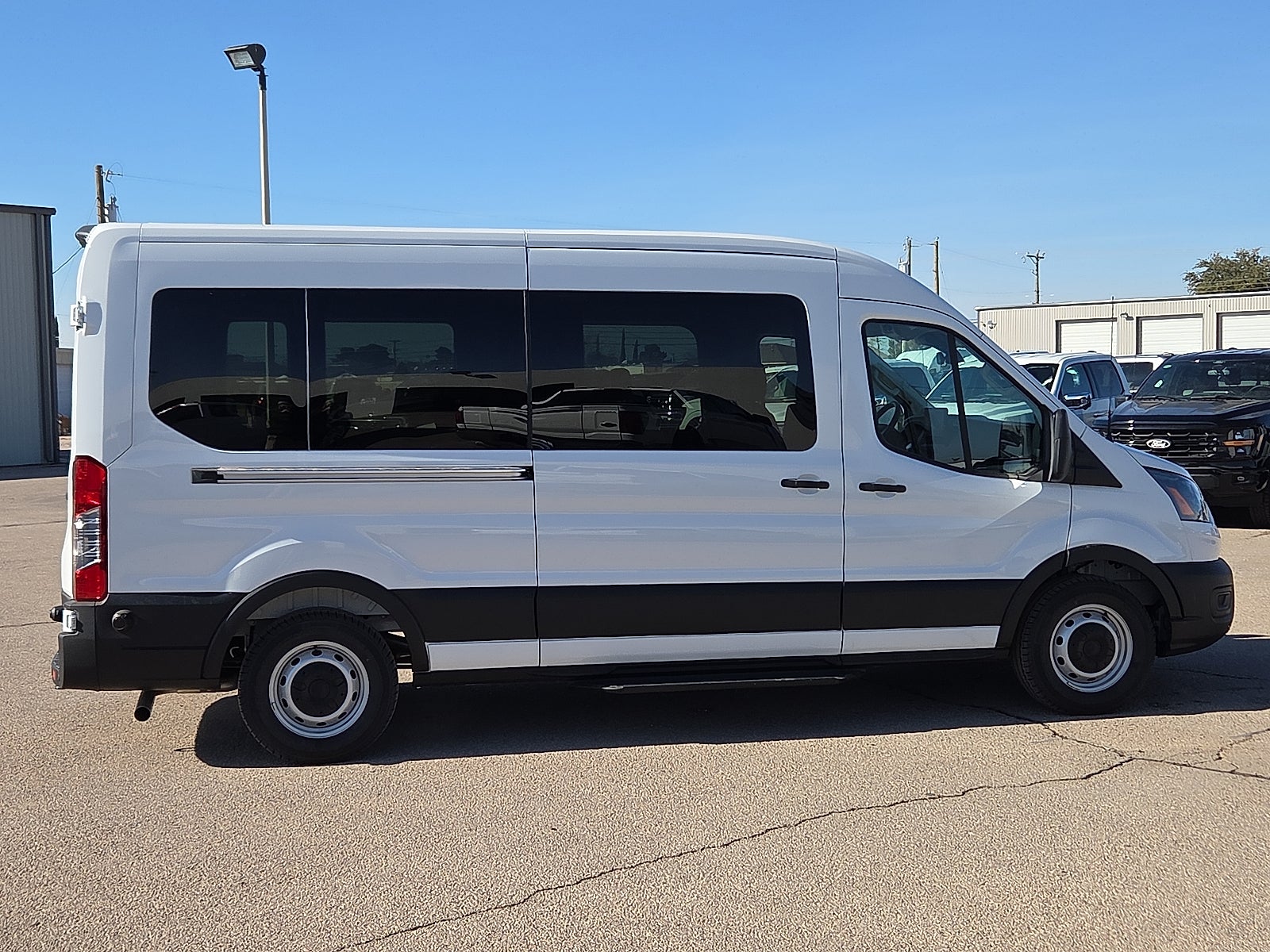 2026 Ford Transit Passenger Wagon XL