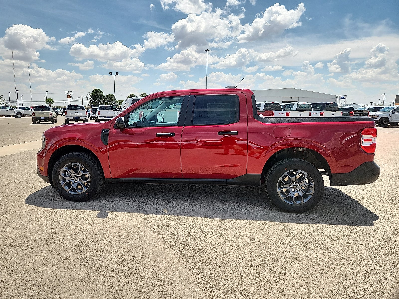 2025 Ford Transit Passenger Wagon XLT