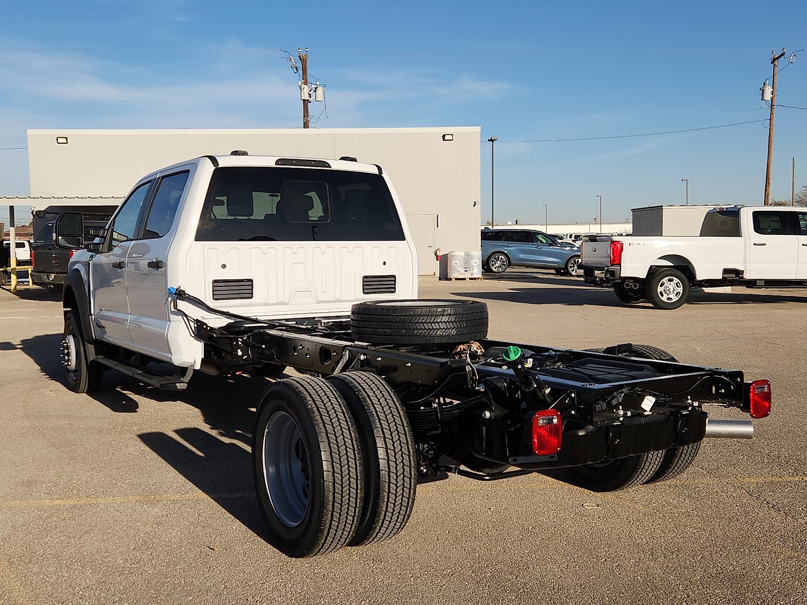 2026 Ford Super Duty F-550 DRW XL