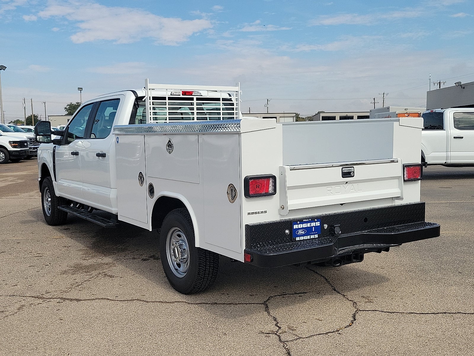 2027 Ford F-250SD XL