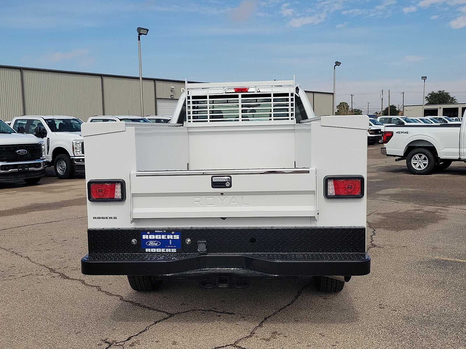 2027 Ford F-250SD XL
