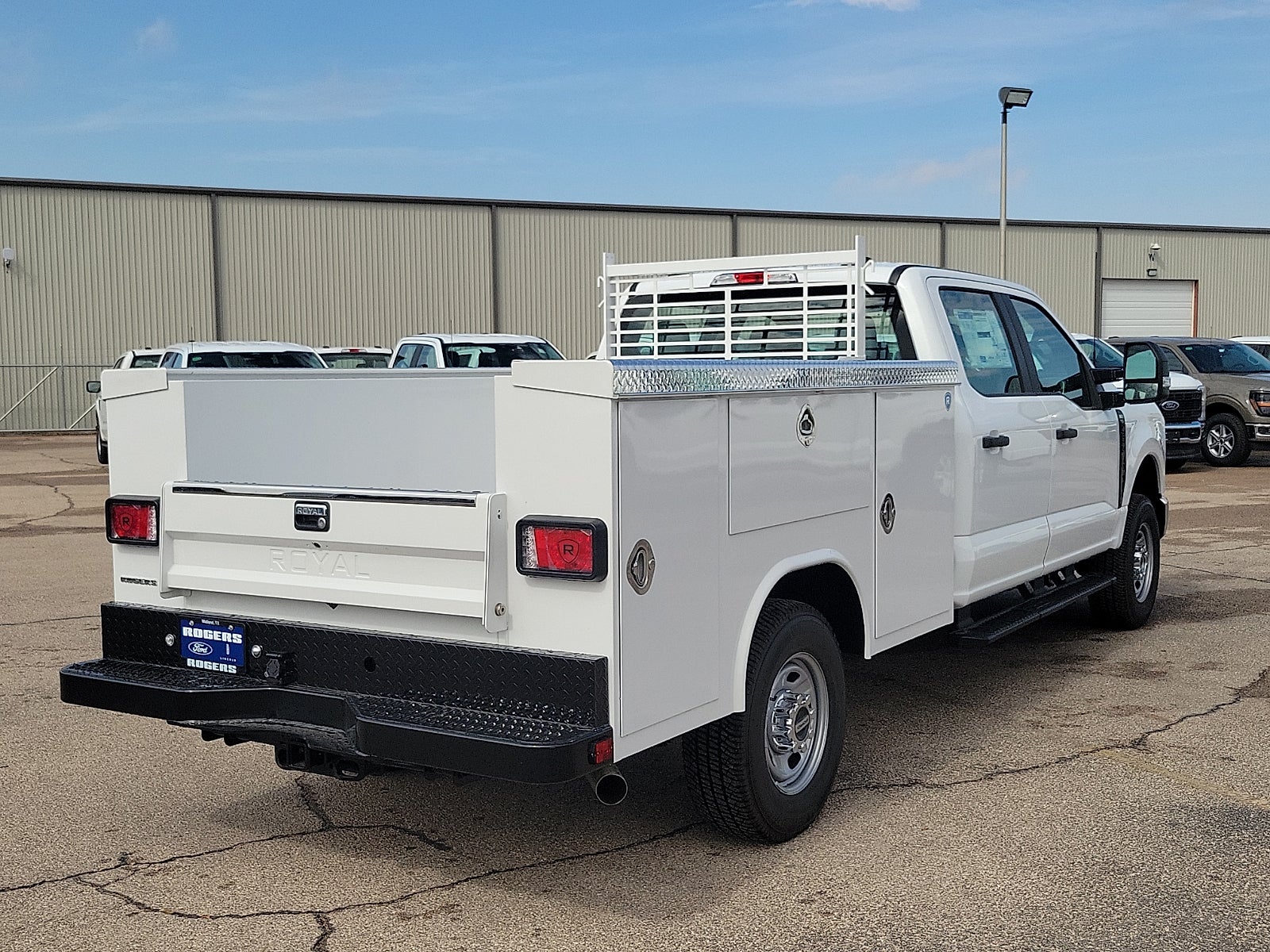2027 Ford F-250SD XL