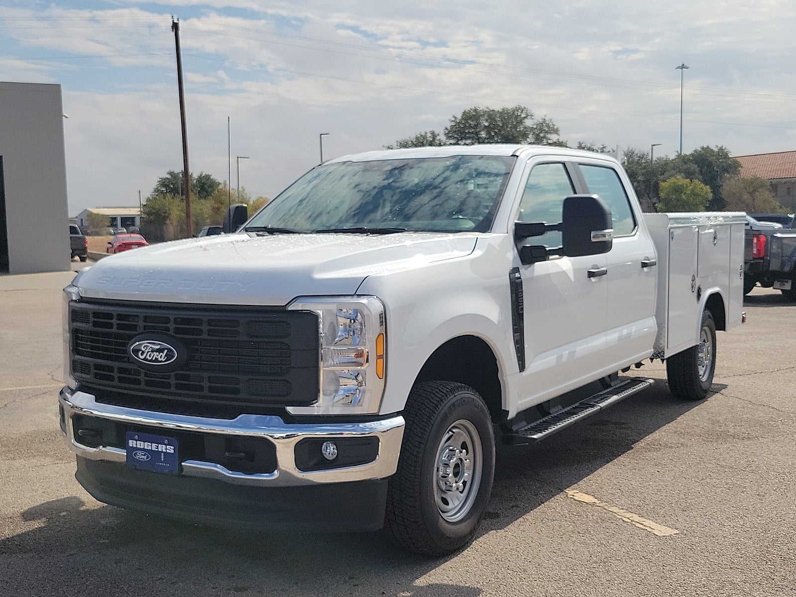 2027 Ford F-250SD XL