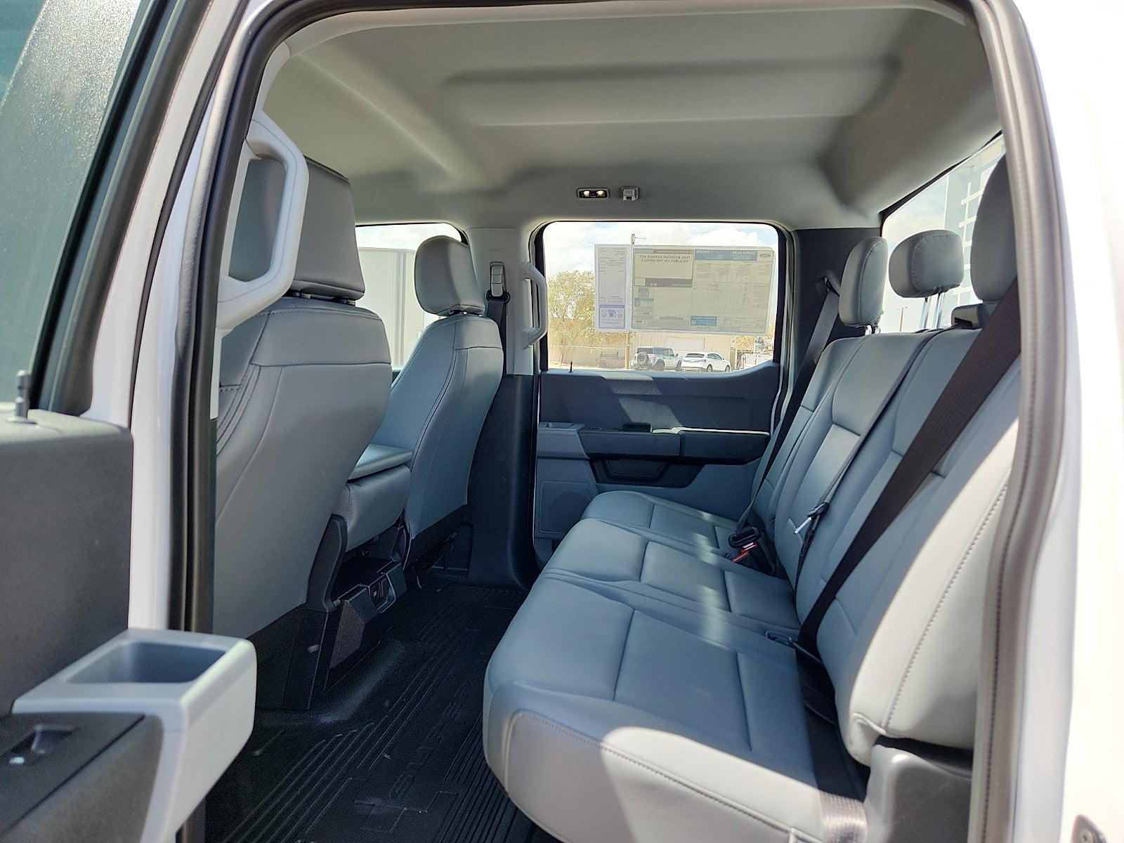 2027 Ford Super Duty F-250 SRW XL
