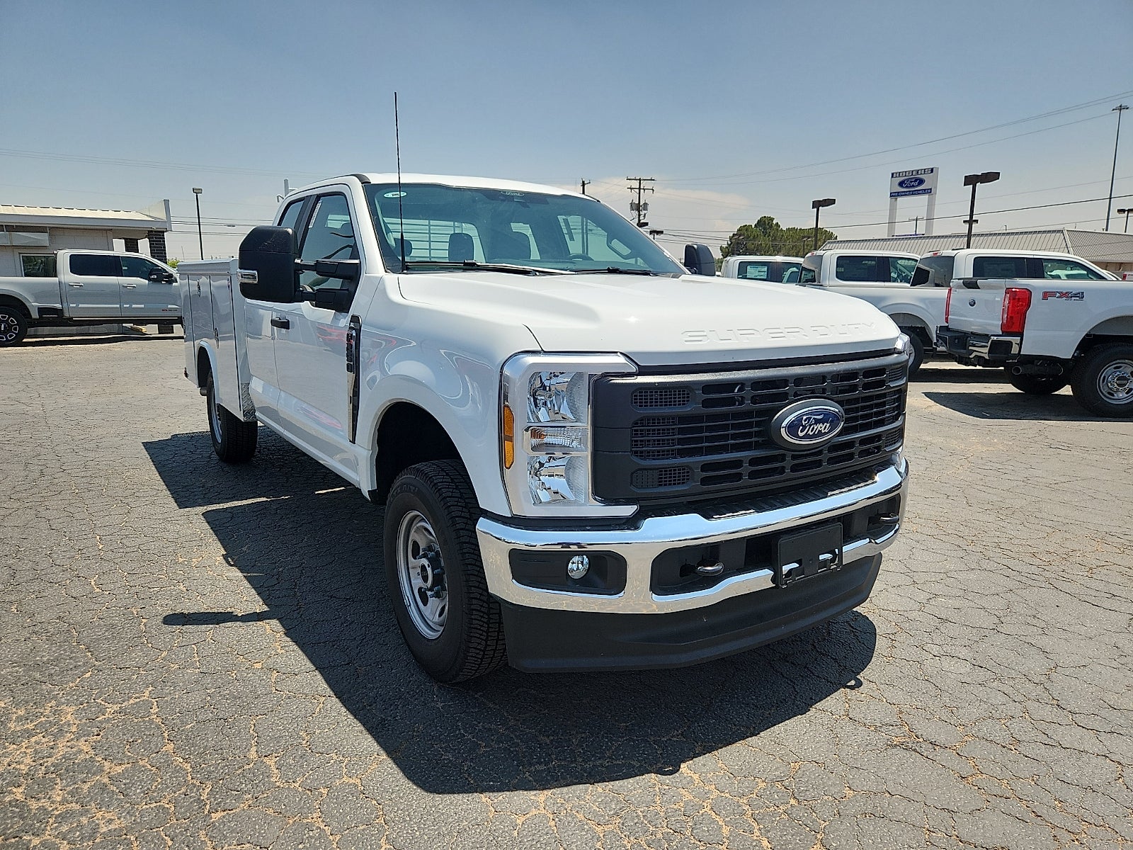 2026 Ford Super Duty F-250 SRW XL