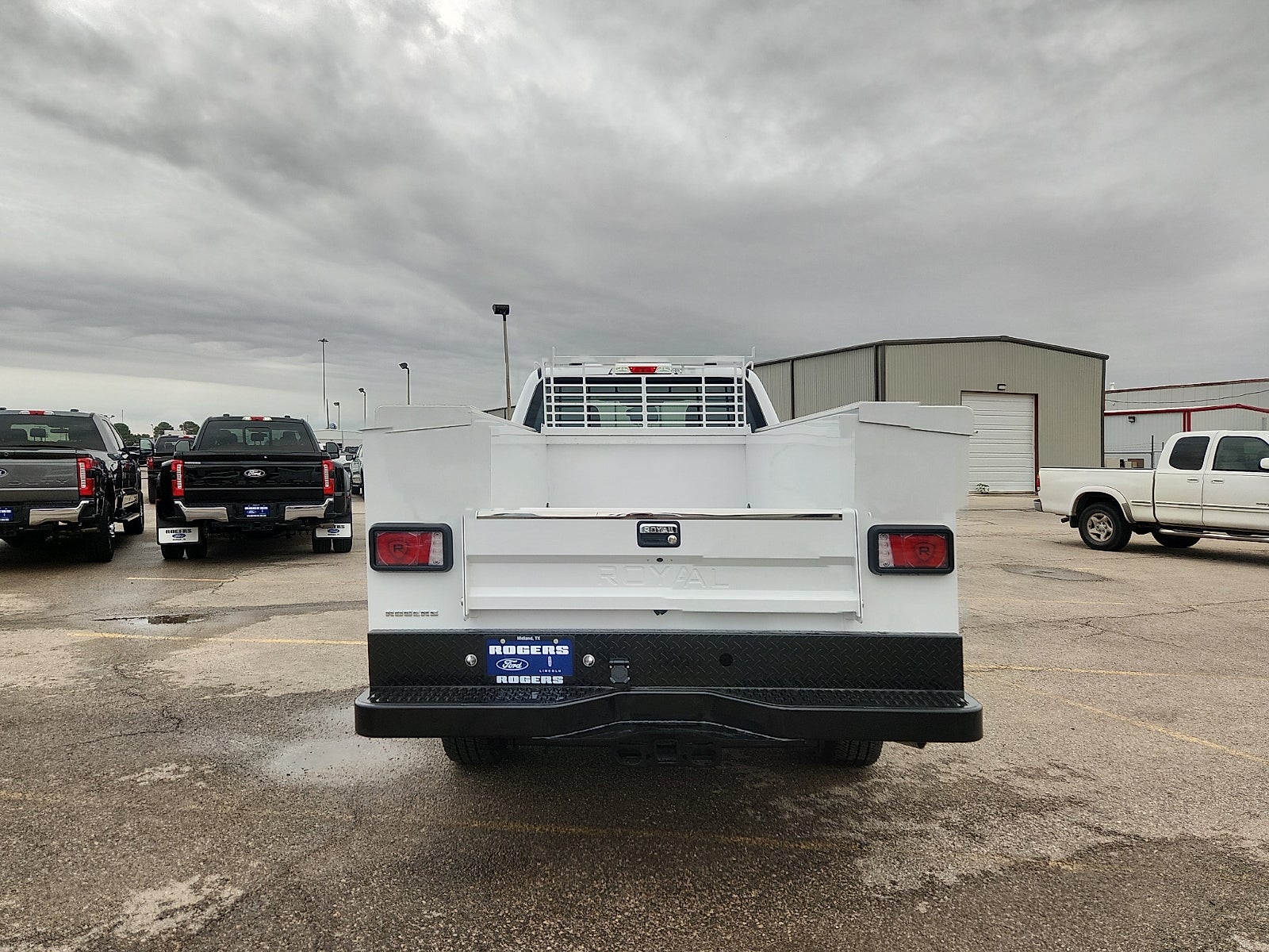 2027 Ford F-250SD XL