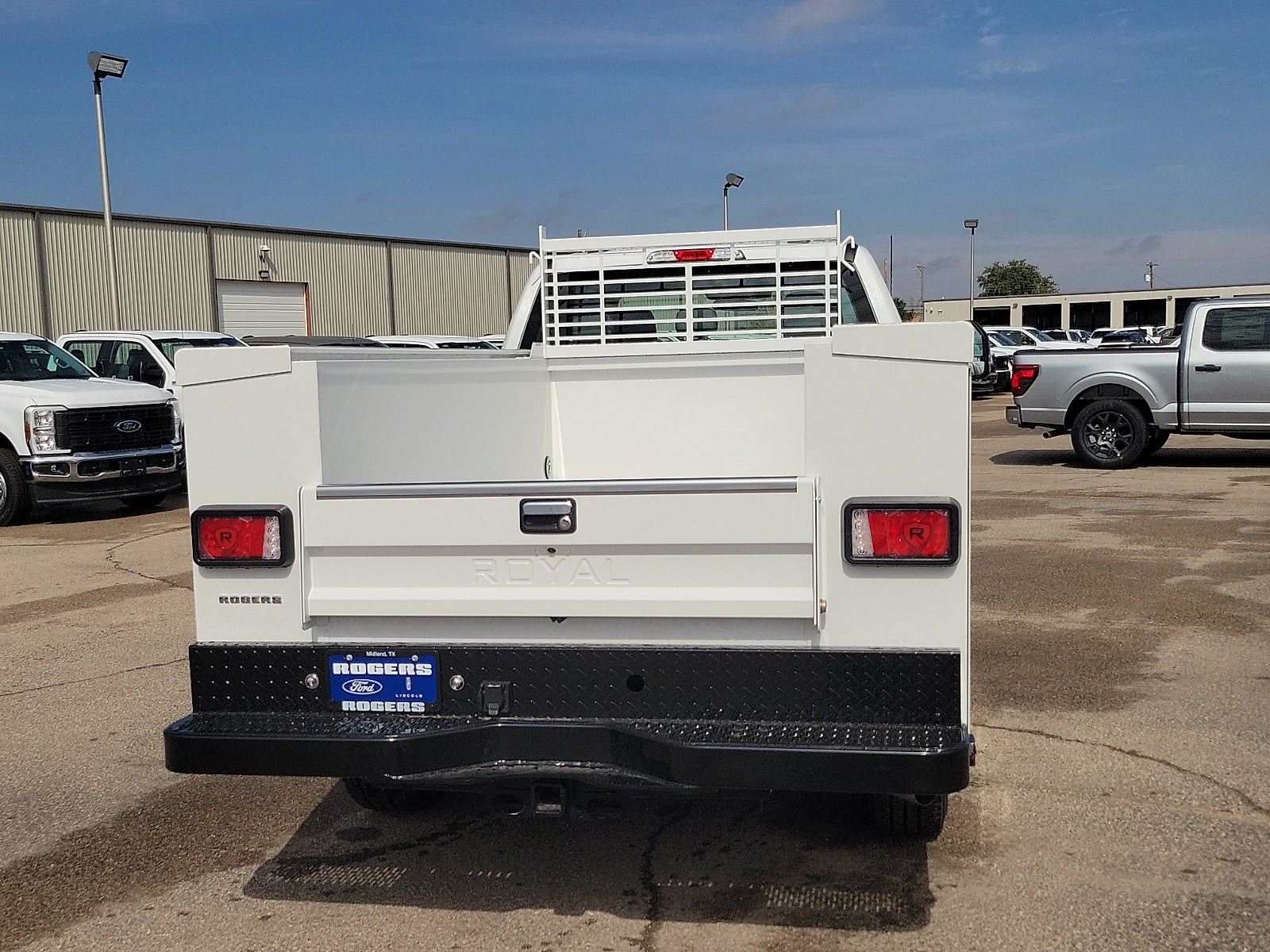 2027 Ford F-250SD XL
