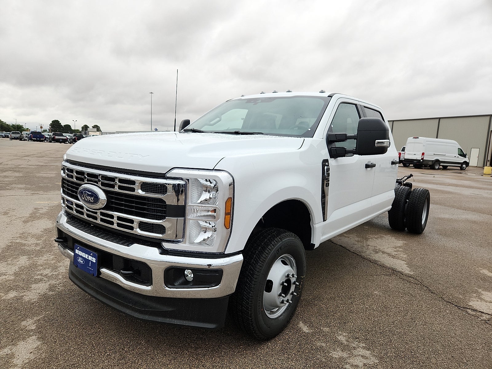 2026 Ford Super Duty F-350 DRW XL