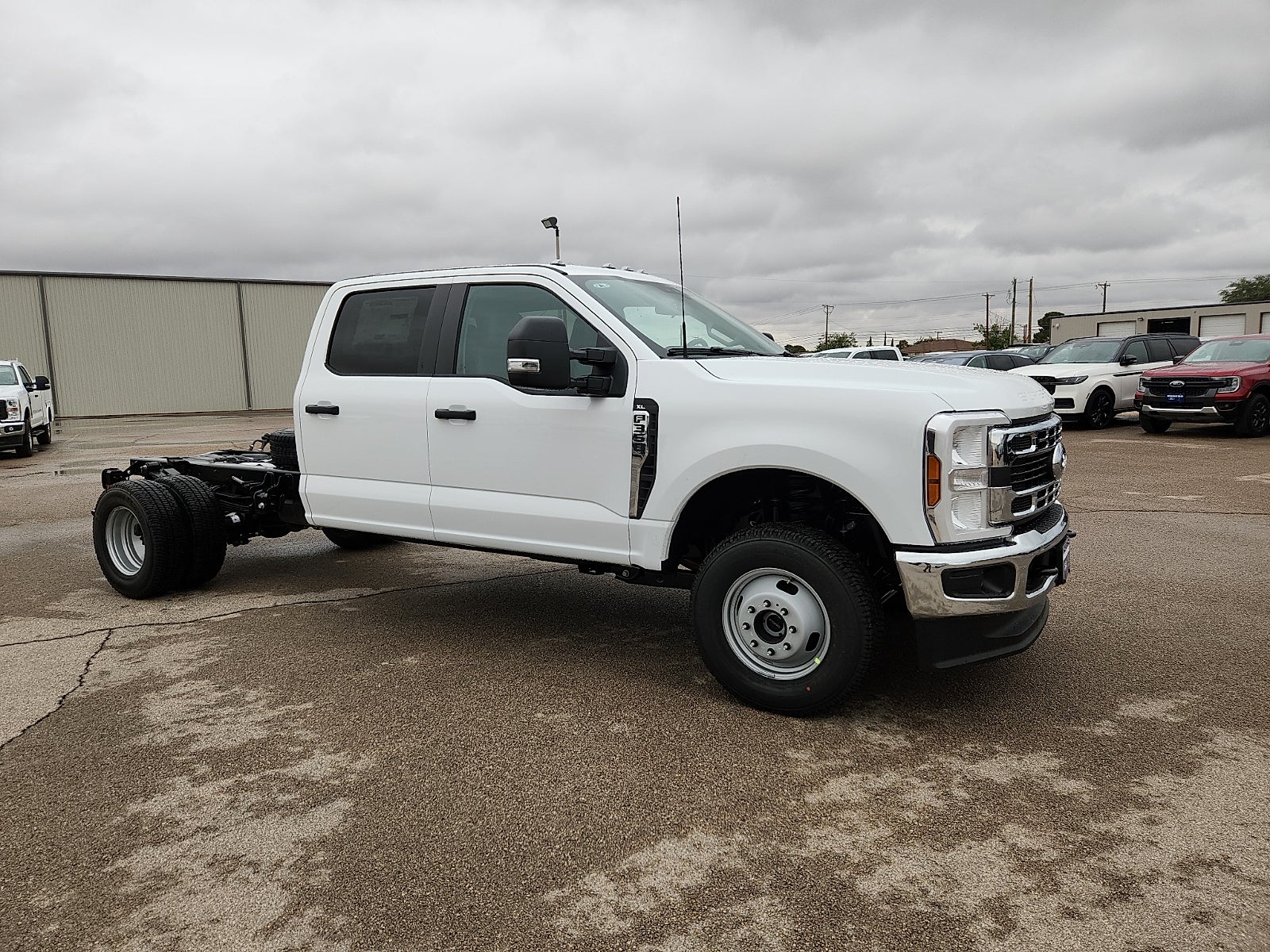 2026 Ford Super Duty F-350 DRW XL