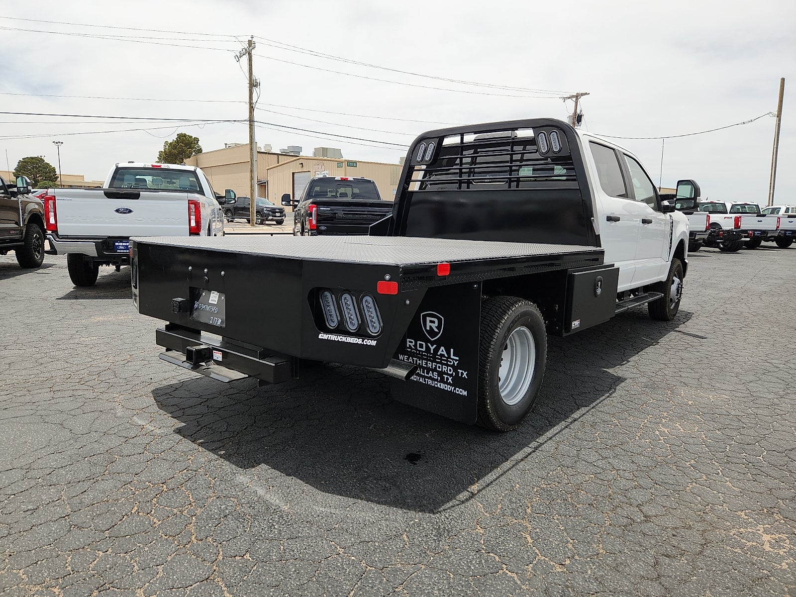 2026 Ford Super Duty F-350 DRW XL