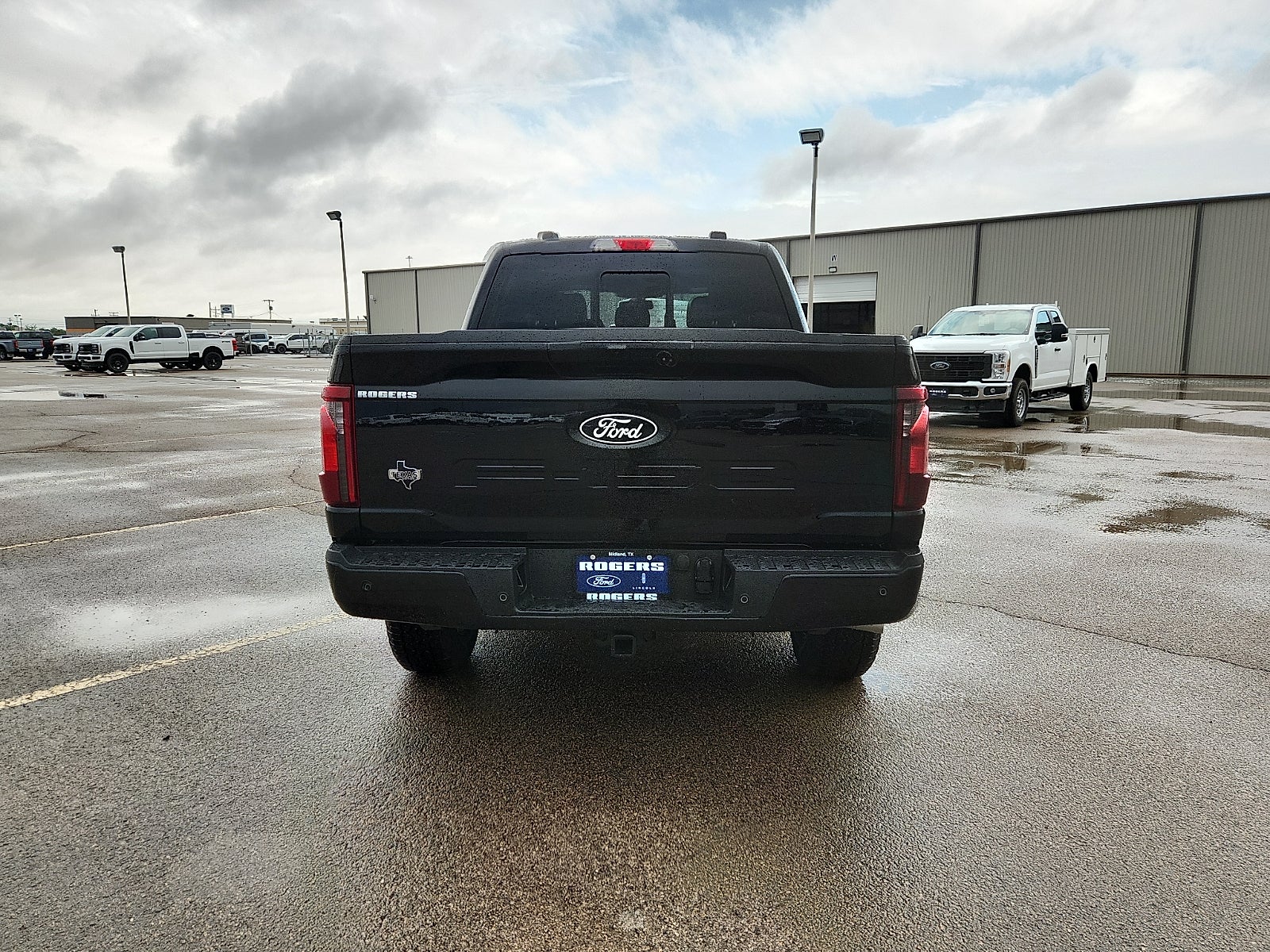 2026 Ford Super Duty F-350 DRW XL