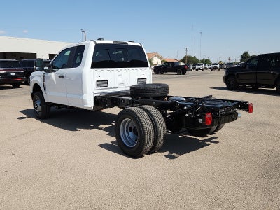 2025 Ford Super Duty F-350 DRW XL