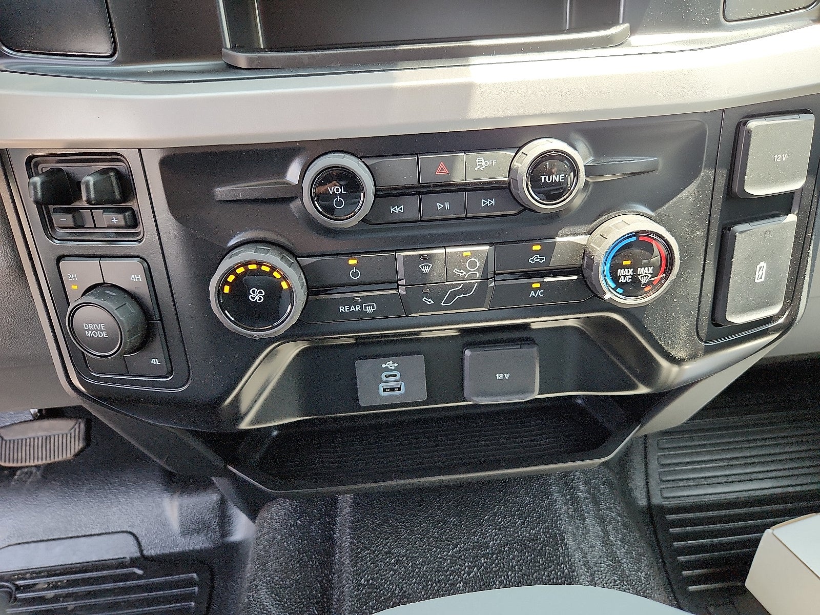 2025 Ford Super Duty F-350 DRW XL