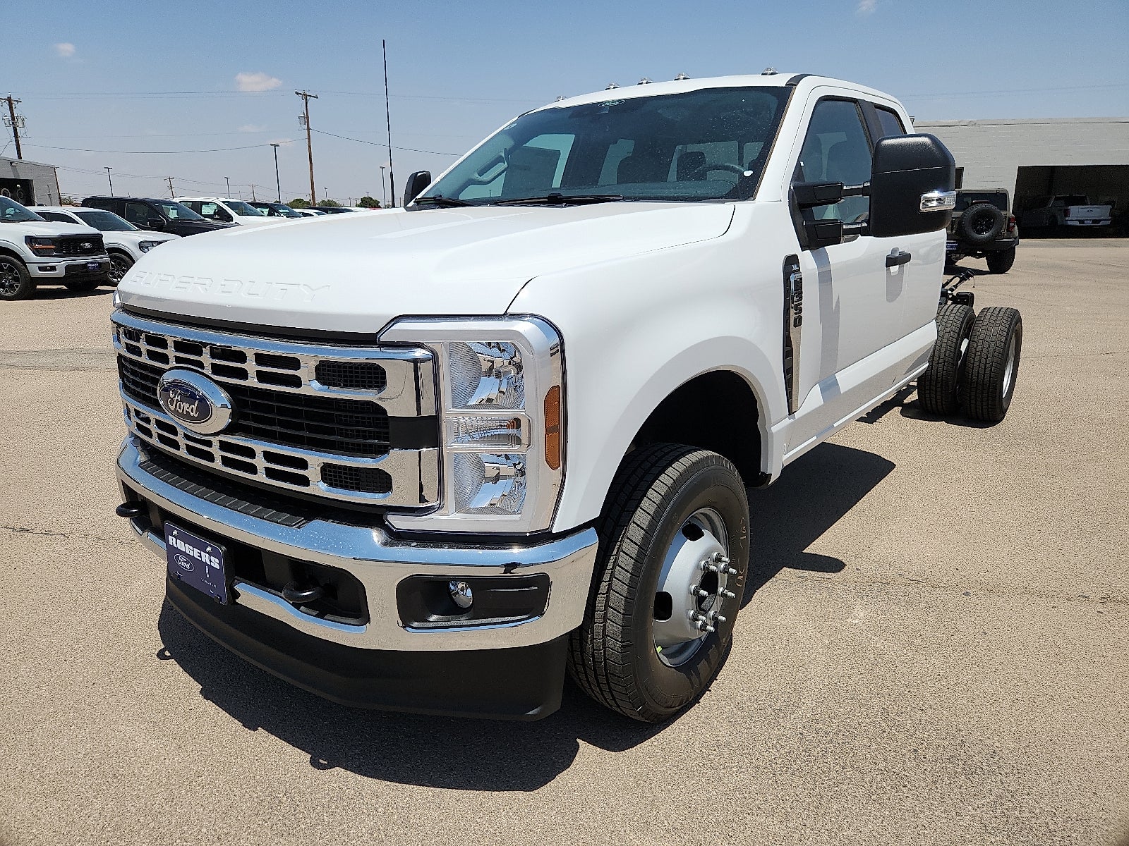 2025 Ford Super Duty F-350 DRW XL