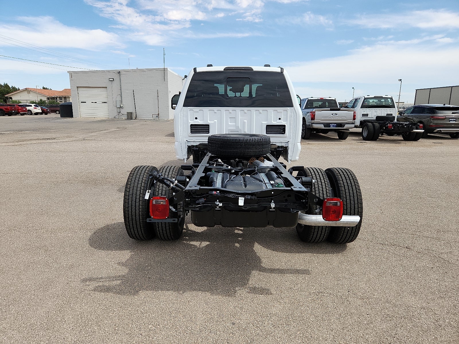 2025 Ford Super Duty F-350 DRW XL