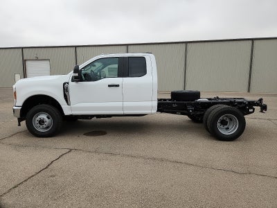 2025 Ford Super Duty F-350 DRW XL