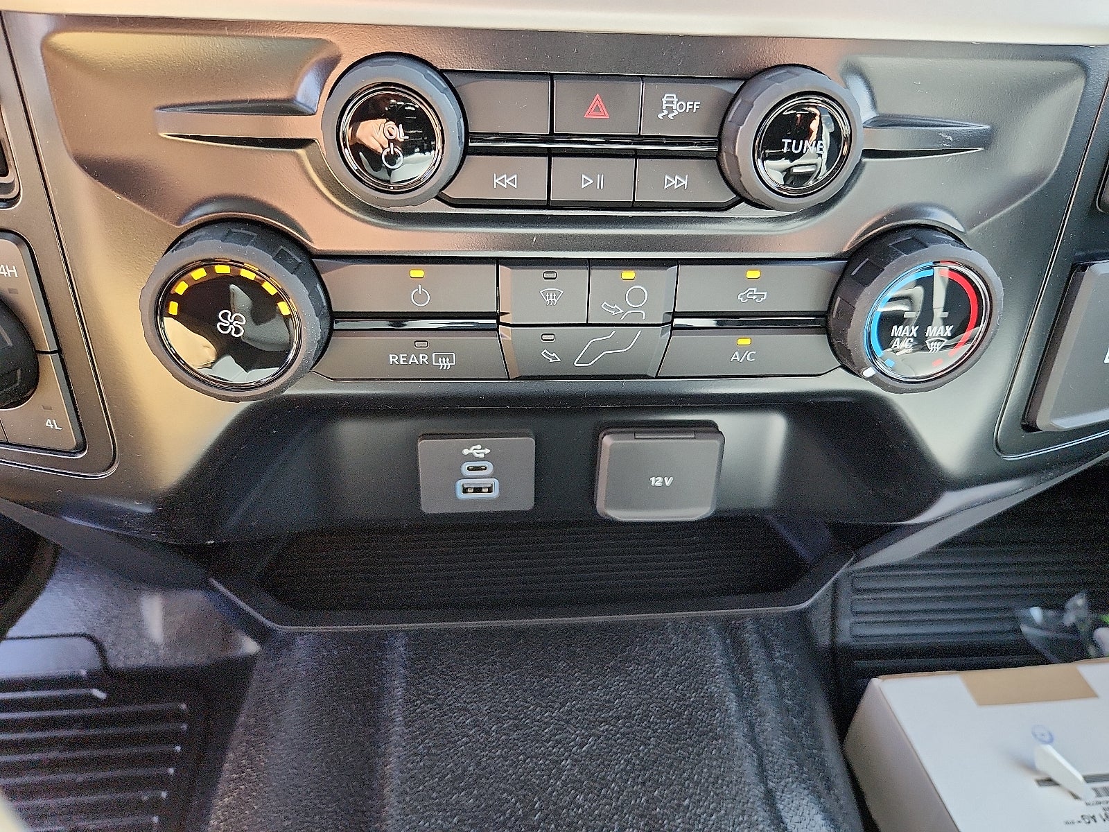 2025 Ford Super Duty F-350 DRW XL