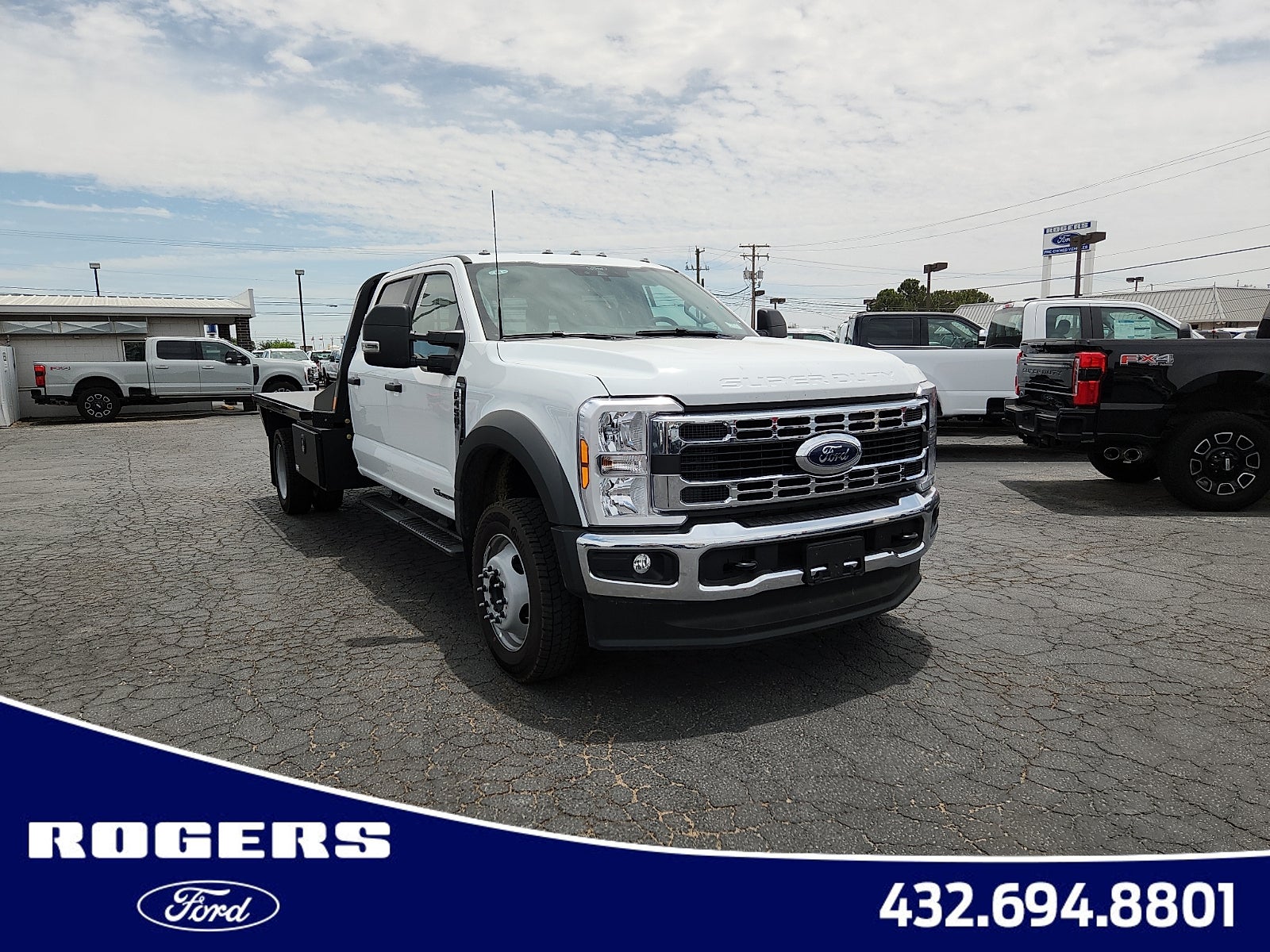 2026 Ford Super Duty F-450 DRW XLT