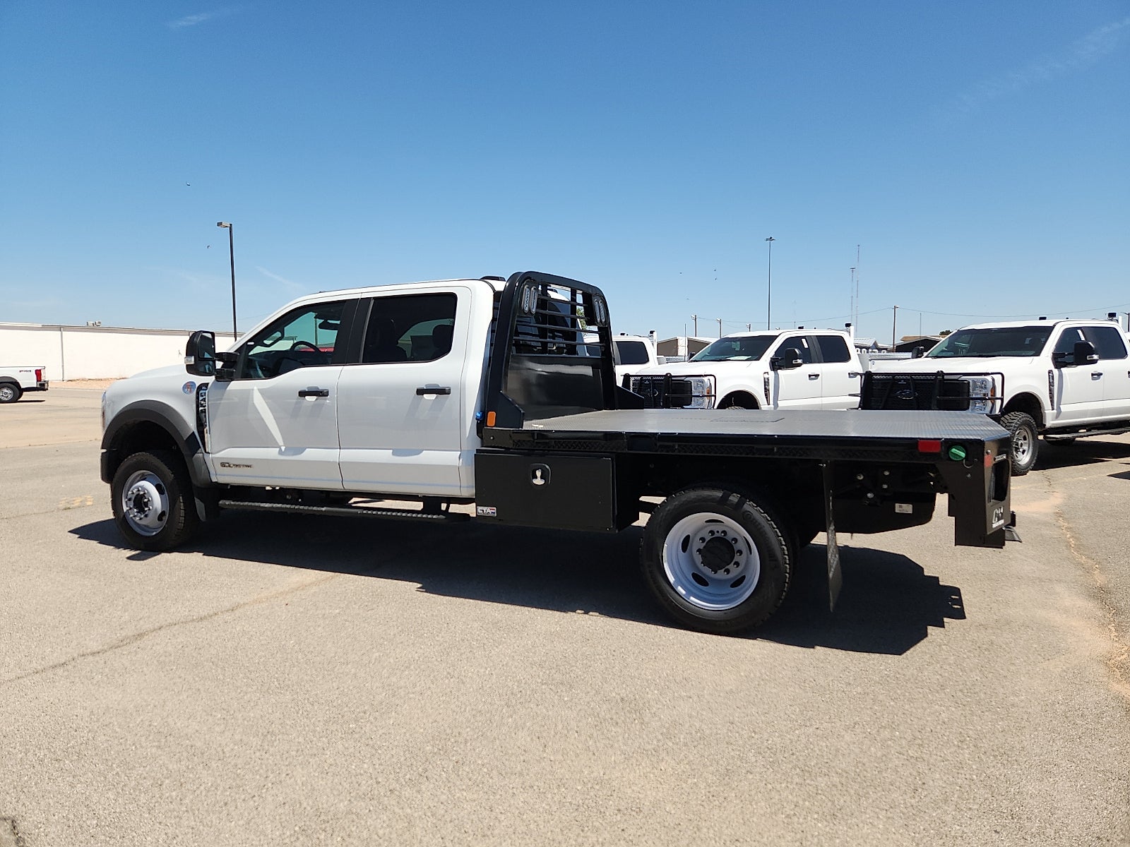 2026 Ford Super Duty F-450 DRW XLT