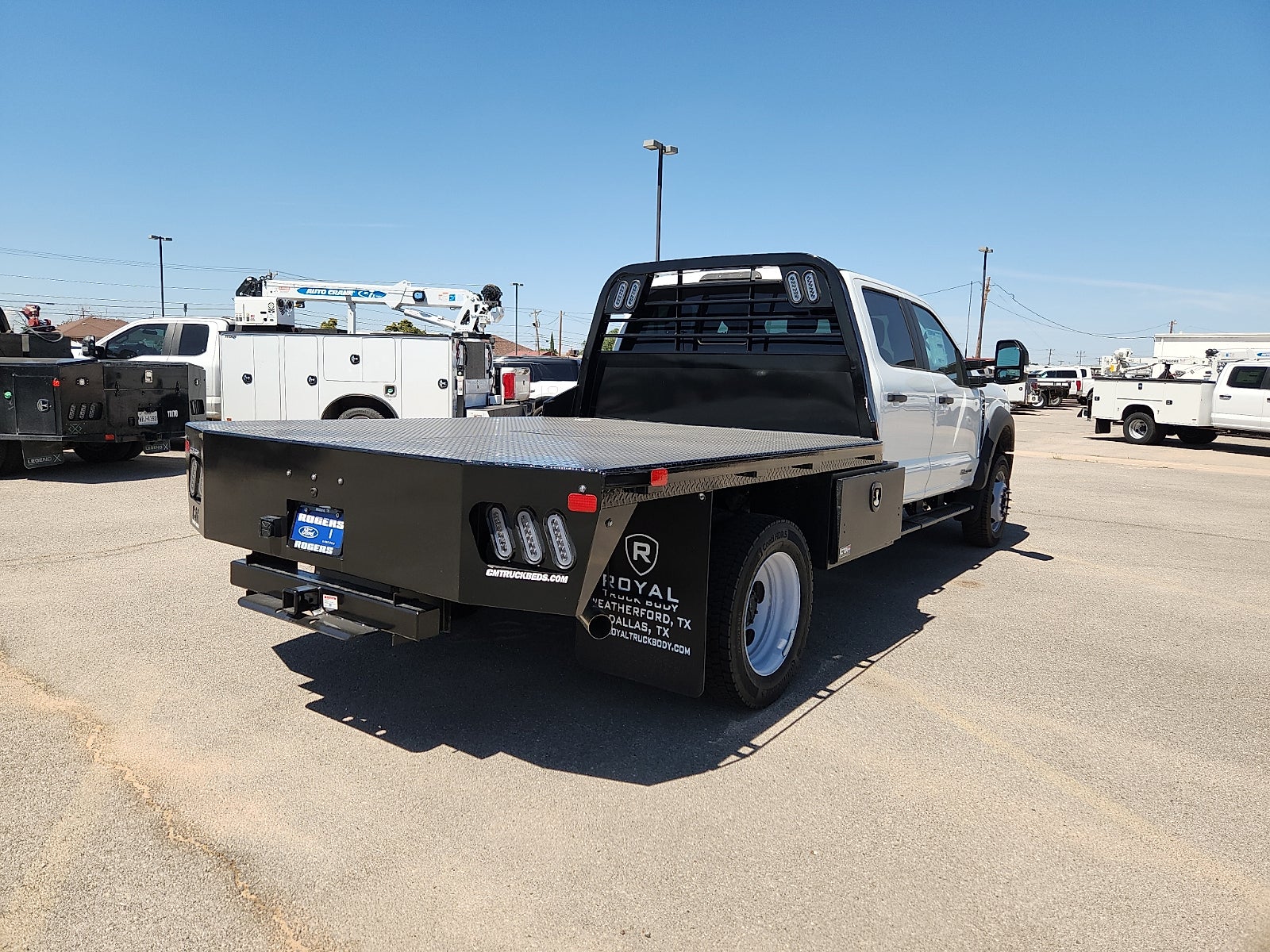 2026 Ford Super Duty F-450 DRW XLT
