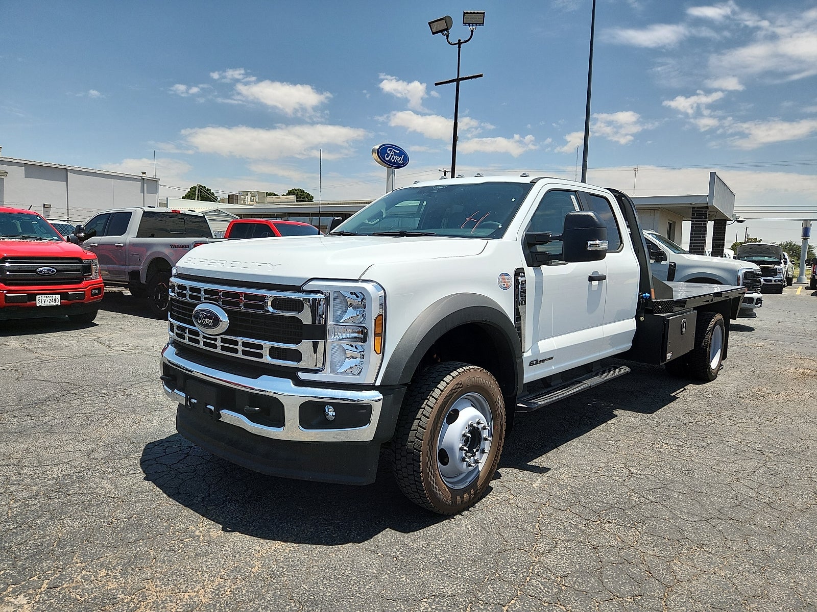 2026 Ford Super Duty F-550 DRW XL