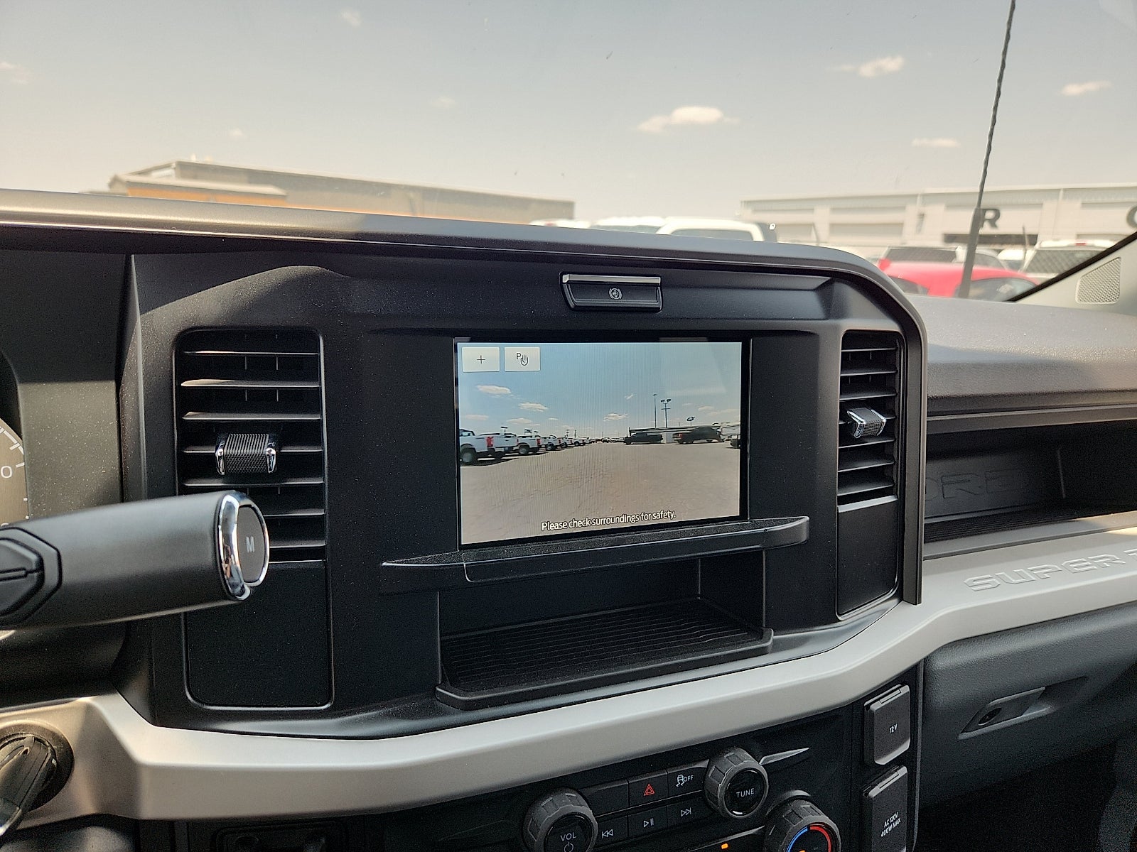 2026 Ford Super Duty F-550 DRW XLT