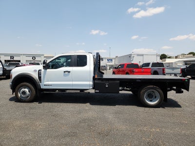 2026 Ford Super Duty F-550 DRW XLT