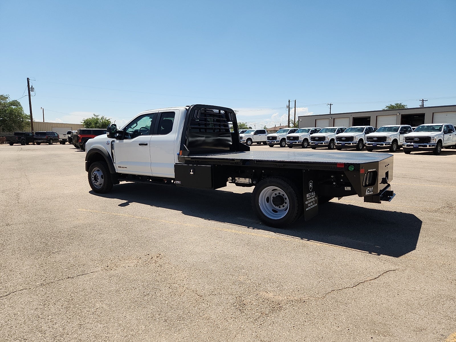 2026 Ford Super Duty F-550 DRW XL