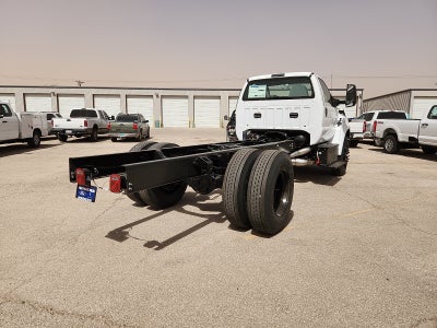 2027 Ford F-650 Straight Frame Base