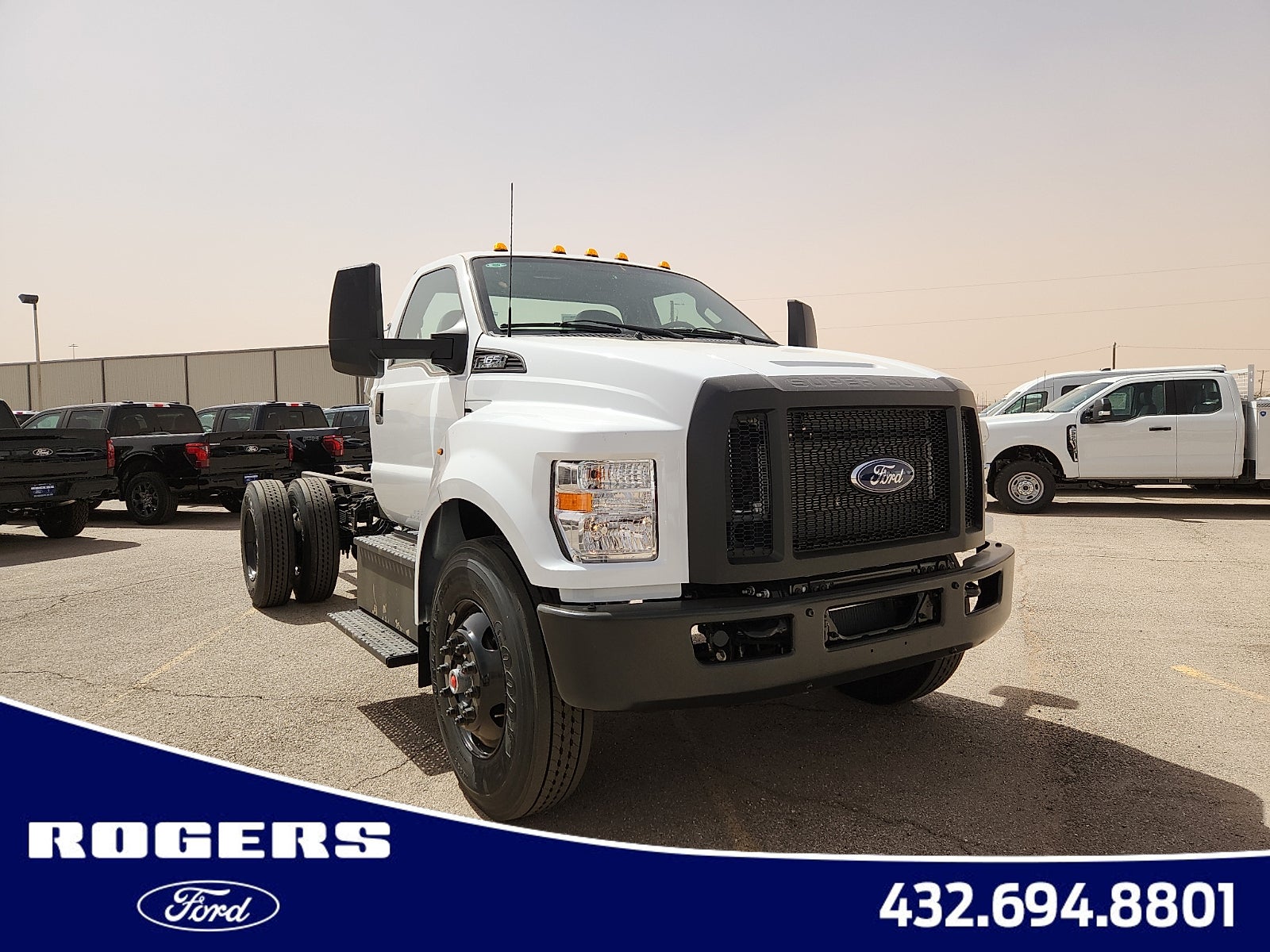 2027 Ford F-650 Straight Frame Base