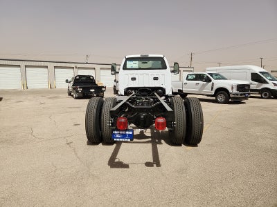 2027 Ford F-650 Straight Frame Base