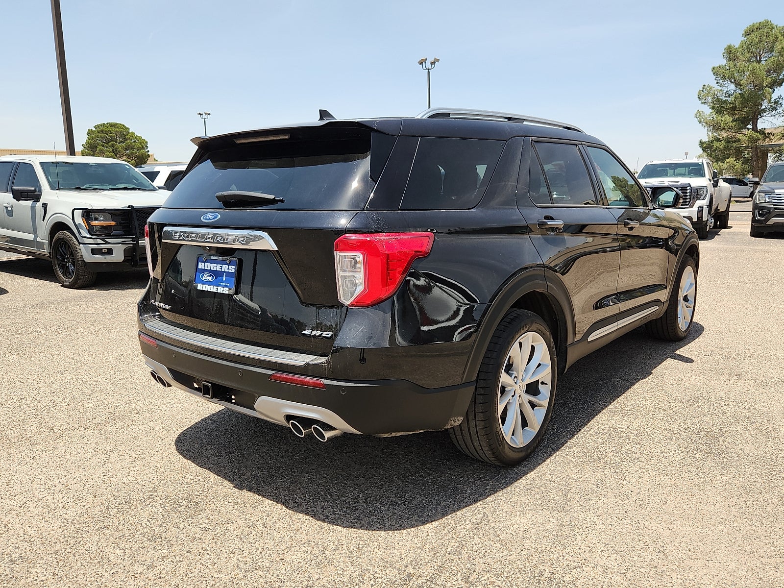 2023 Ford Explorer Platinum