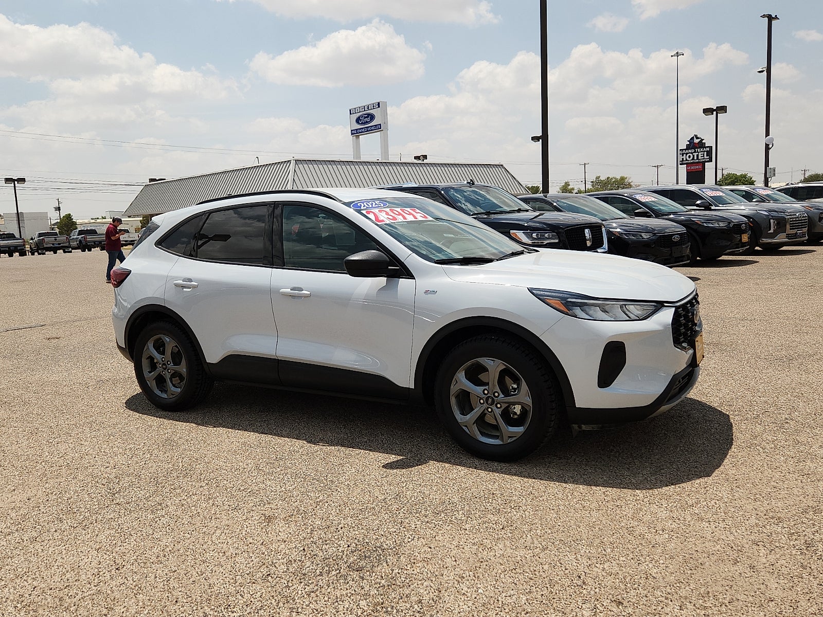 2025 Ford Escape ST-Line
