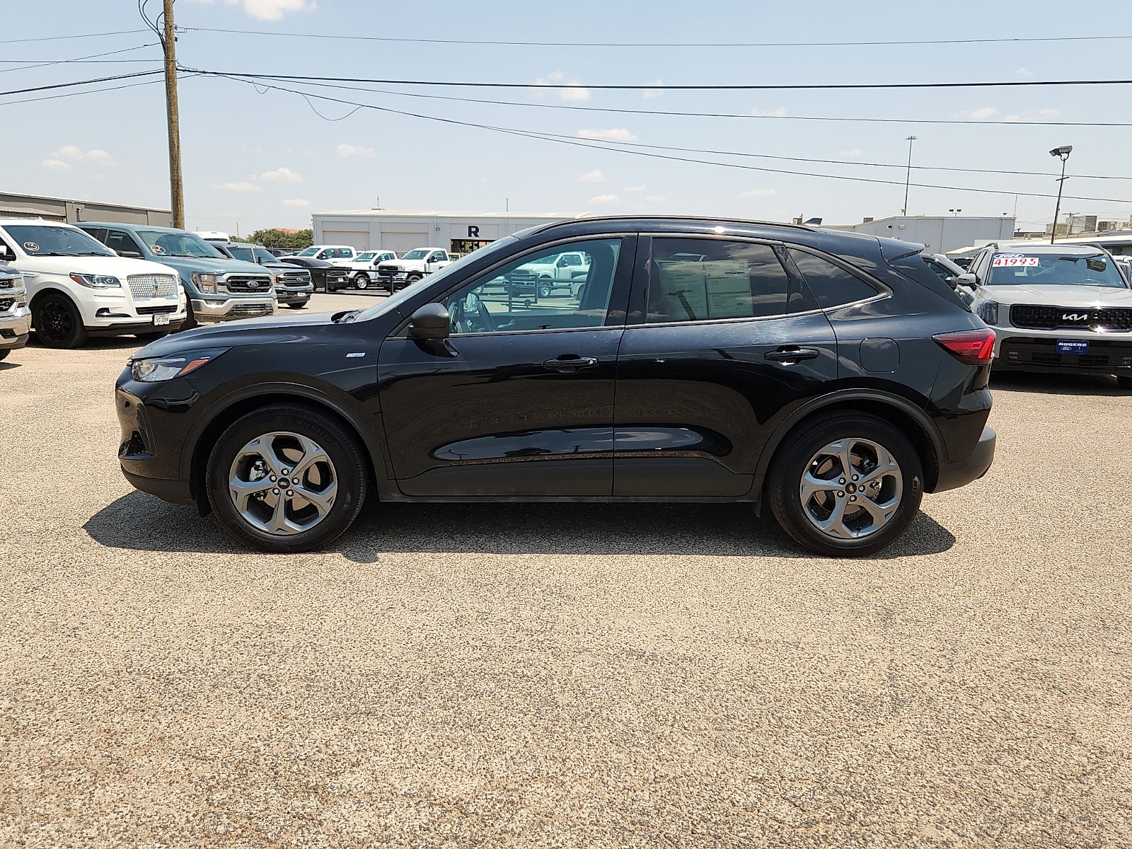 2025 Ford Escape ST-Line