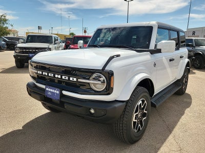 2026 Ford Bronco Outer Banks