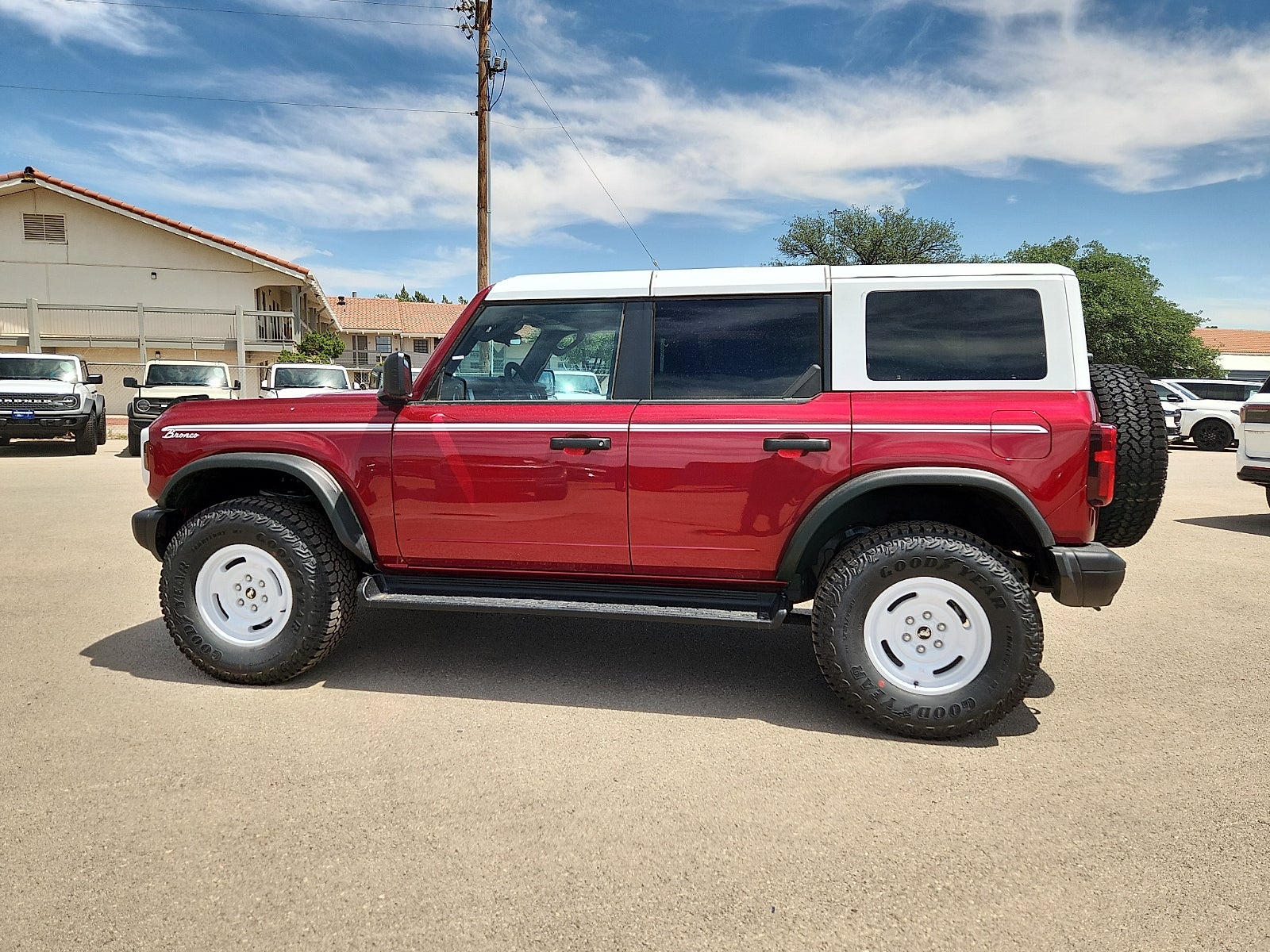 2026 Ford Bronco Heritage Edition