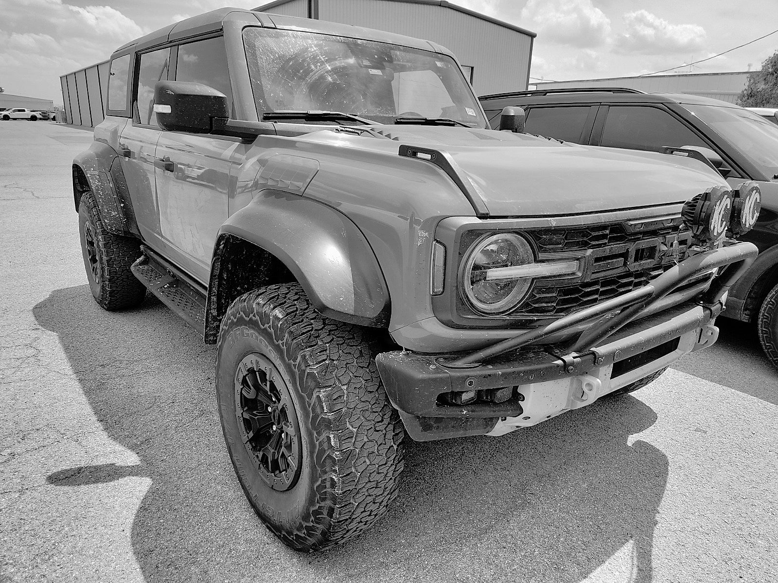 2023 Ford Bronco Raptor 4x4's photo