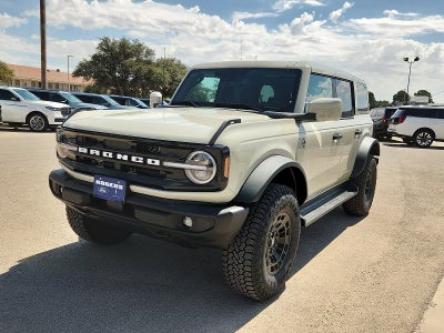 2026 Ford Bronco Outer Banks