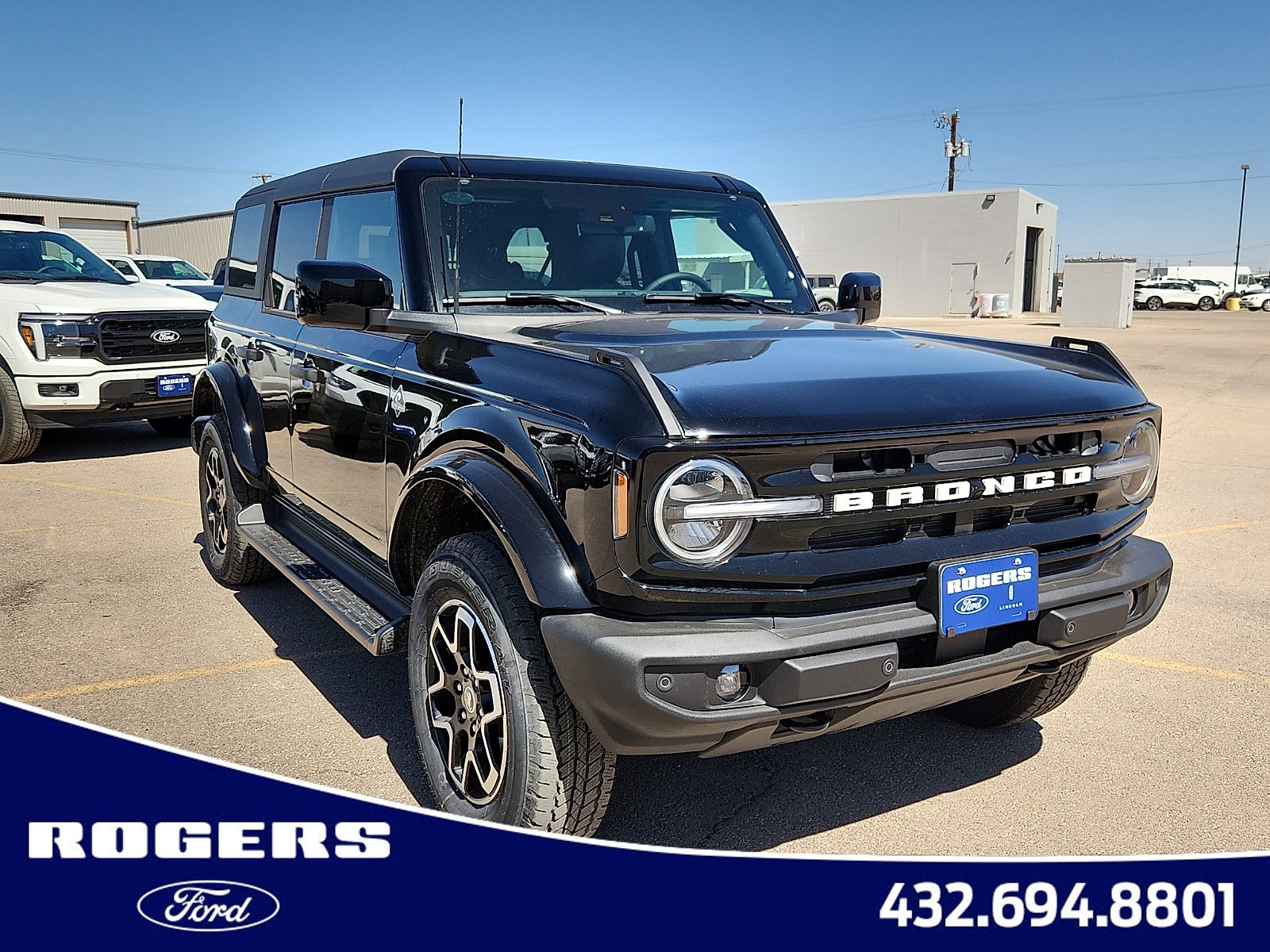 2026 Ford Bronco Outer Banks