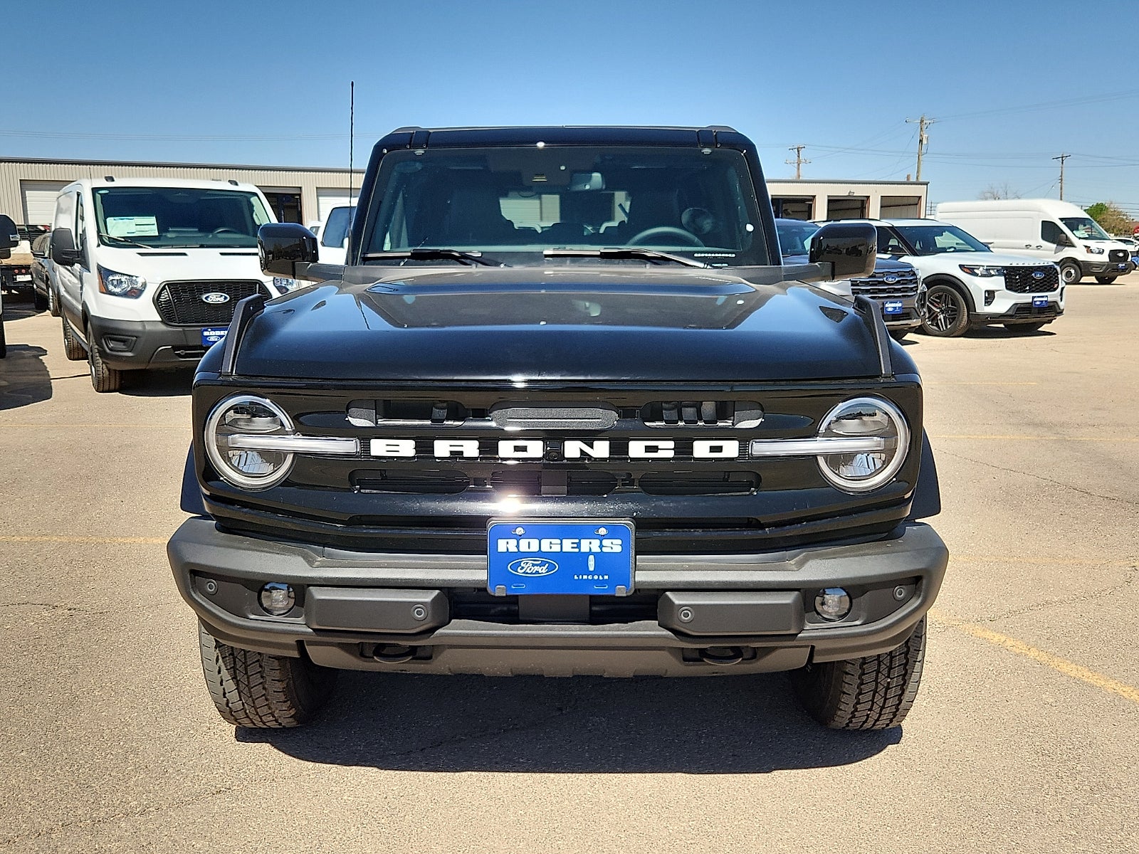 2026 Ford Bronco Outer Banks