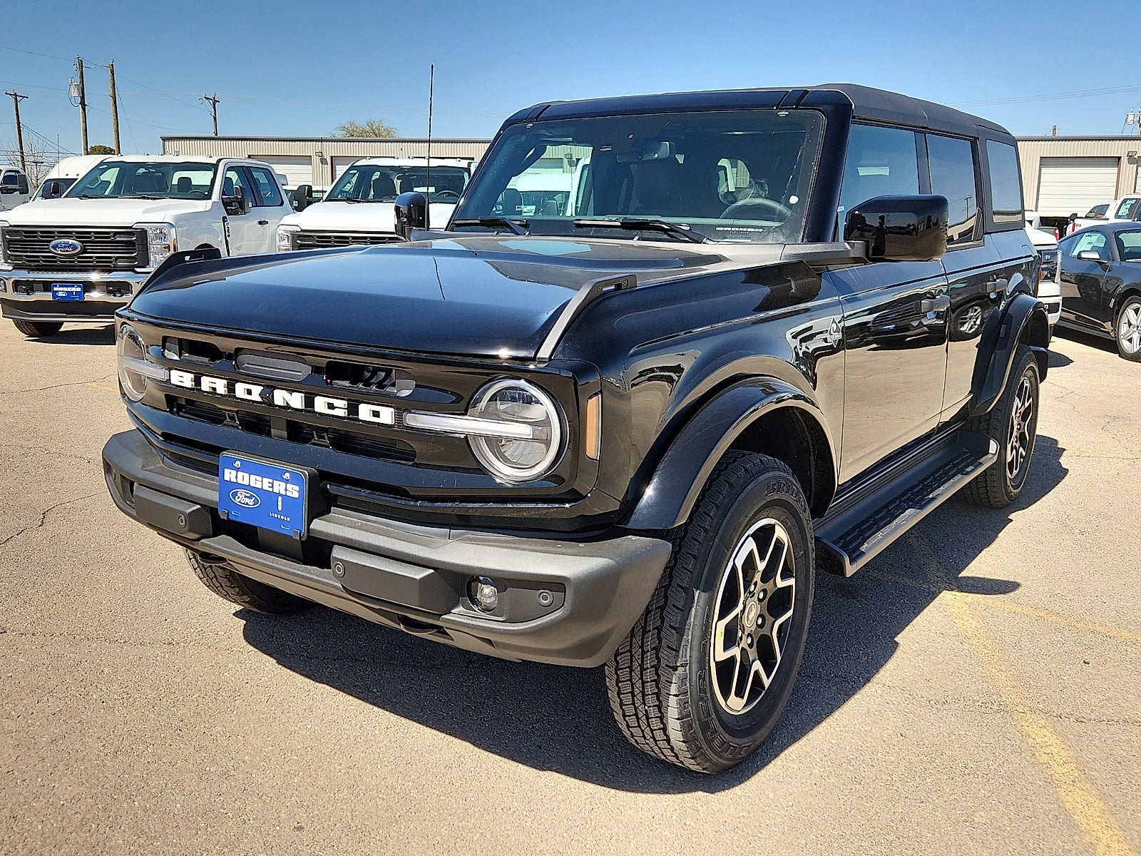 2026 Ford Bronco Outer Banks